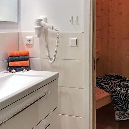 Two-bedroom Holiday In 42 * Wendtorf
